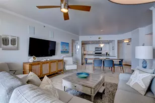 801 E Beach Dr, Galveston, TX 77550 - Photo 5