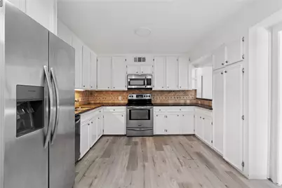 6303 Crab Orchard Road #3, Houston, TX 77057 - Photo 11