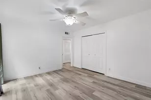 6303 Crab Orchard Rd, Houston, TX 77057 - Photo 25