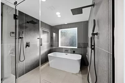 6143 Ella Lee Lane, Houston, TX 77057 - Photo 19