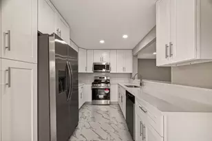 706 Scenic Dr, Baytown, TX 77521 - Photo 13