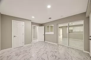 706 Scenic Dr, Baytown, TX 77521 - Photo 19