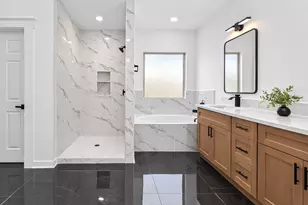 1110 Longleaf Pne St, Huffman, TX 77336 - Photo 23