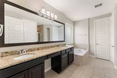 17918 Kelsey Hills Lane, Tomball, TX 77377 - Photo 25