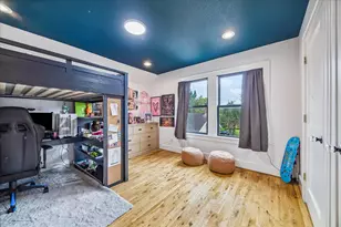 943 Teetshorn St, Houston, TX 77009 - Photo 29