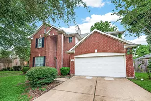 2638 Riverhollow Ln, Sugar Land, TX 77479 - Photo 15