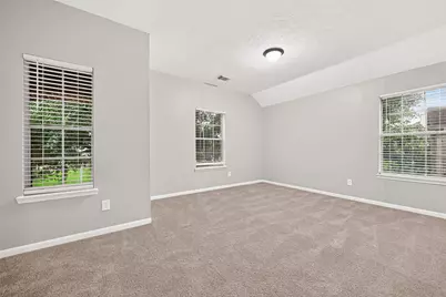 2638 Riverhollow Lane, Sugar Land, TX 77479 - Photo 7