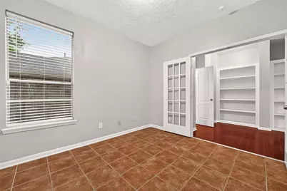 2638 Riverhollow Lane, Sugar Land, TX 77479 - Photo 31