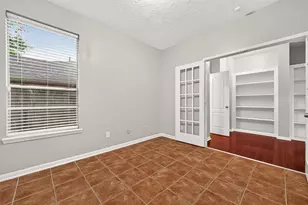 2638 Riverhollow Ln, Sugar Land, TX 77479 - Photo 31