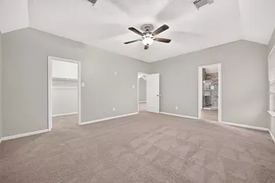 2638 Riverhollow Lane, Sugar Land, TX 77479 - Photo 37