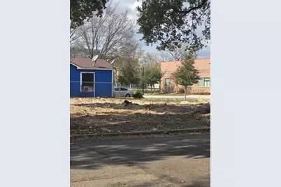 3570 E Rosewood Street E, Houston, TX 77004 - Photo 3