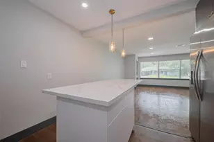 6058 Lyndhurst Dr, Houston, TX 77033 - Photo 17