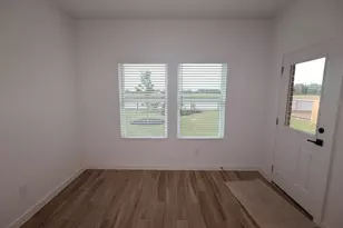 7730 Jade Crst Dr, Angleton, TX 77515 - Photo 5