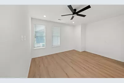 1408 Enid #D, Houston, TX 77055 - Photo 7