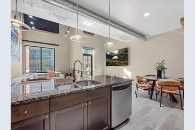 5005 Hidalgo Street Street #613, Houston, TX 77056 - Photo 9
