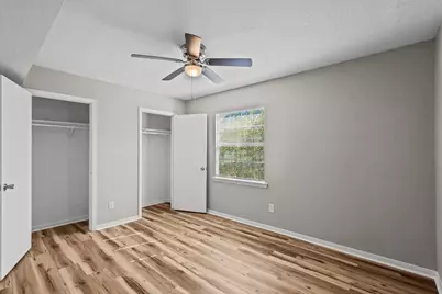 1927 Ave M 1/2 #4, Galveston, TX 77550 - Photo 7