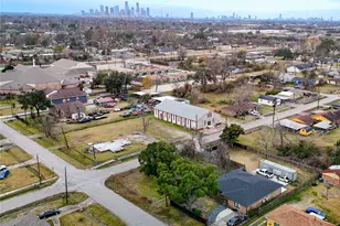 6201 Wipprecht St, Houston, TX 77026 - Photo 23