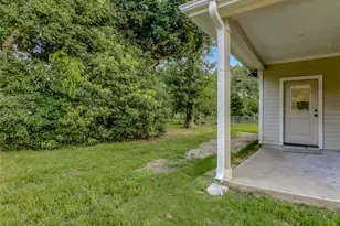 612 Evans St, Angleton, TX 77515 - Photo 33