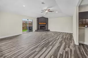 7907 Chancel Dr, Houston, TX 77071 - Photo 7
