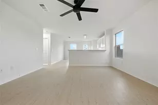 10307 Dawson Hill Lane, Houston, TX 77044 - Photo 7