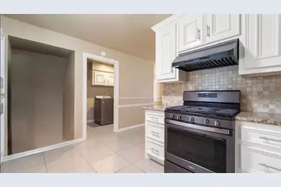 2715 Toyah Avenue, Houston, TX 77039 - Photo 9