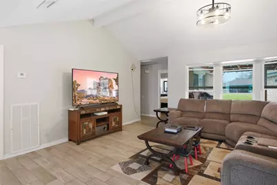 5206 Abercreek Avenue, Friendswood, TX 77546 - Photo 5