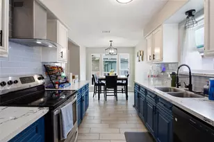 5206 Abercreek Ave, Friendswood, TX 77546 - Photo 9