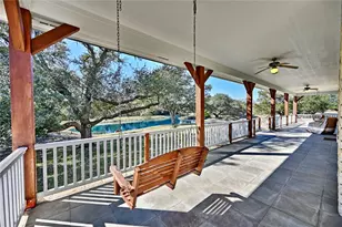 820 Candlelight Cir, Brenham, TX 77833 - Photo 3