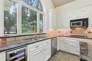 8615 Haven Woods Way, Tomball, TX 77375 - Photo 15