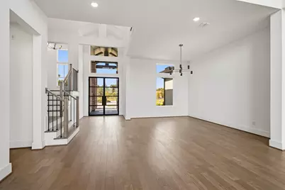 11019 Stonegate Court, Missouri City, TX 77459 - Photo 9