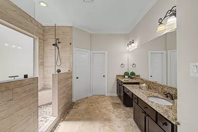 1005 W 24th Street, Houston, TX 77008 - Photo 23