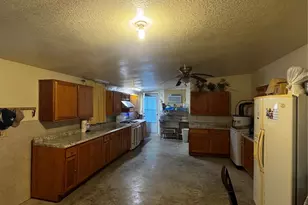 2069 Cr 317 12th St, Palacios, TX 77465 - Photo 17