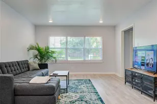 4522 Willowbend Blvd, Houston, TX 77035 - Photo 7