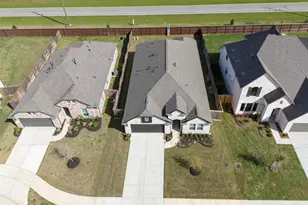32326 Green Ash Dr, Waller, TX 77484 - Photo 3