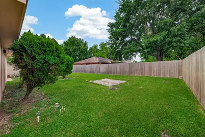 7102 Cerca Court, Houston, TX 77086 - Photo 27