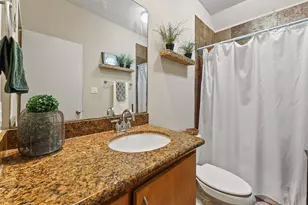 2044 Tuam St, Houston, TX 77004 - Photo 15