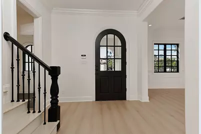 10 Libretto Court, The Woodlands, TX 77382 - Photo 3