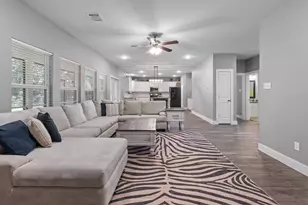 8729 Nathan Dr, Waller, TX 77484 - Photo 17