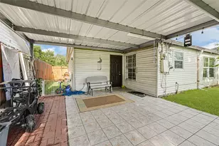 2219 Silverbonnet St, Houston, TX 77055 - Photo 11
