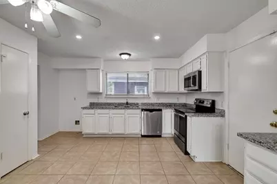 1311 Oak Hollow Drive, Friendswood, TX 77546 - Photo 9