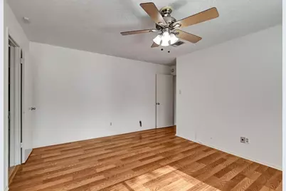 1311 Oak Hollow Drive, Friendswood, TX 77546 - Photo 11