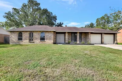 1311 Oak Hollow Drive, Friendswood, TX 77546 - Photo 1