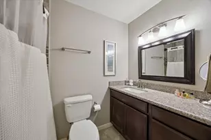 14452 Misty Meadow Ln, Houston, TX 77079 - Photo 13