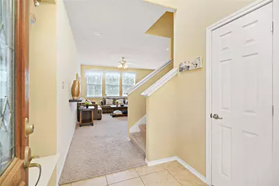 211 Bloomhill Place, The Woodlands, TX 77354 - Photo 5