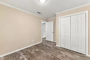 18 Main St, Huntsville, TX 77340 - Photo 11