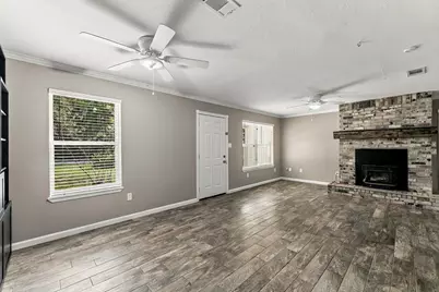 18 Main Street, Huntsville, TX 77340 - Photo 5