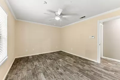 18 Main Street, Huntsville, TX 77340 - Photo 13