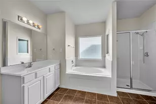 2614 Shady Acres Ct, Houston, TX 77008 - Photo 31