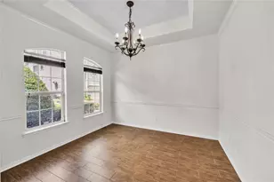 2614 Shady Acres Ct, Houston, TX 77008 - Photo 5