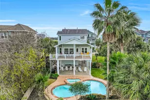 13414 Binnacle Way, Galveston, TX 77554 - Photo 3